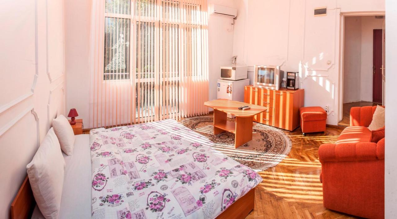 Sofia Apartment In House 8 Boulevard Hristo Botev Екстериор снимка